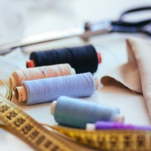 Die 5 besten Kleidungsreparaturen in Bonn – Garderobe durch sorgfältiges Ausbessern erhalten